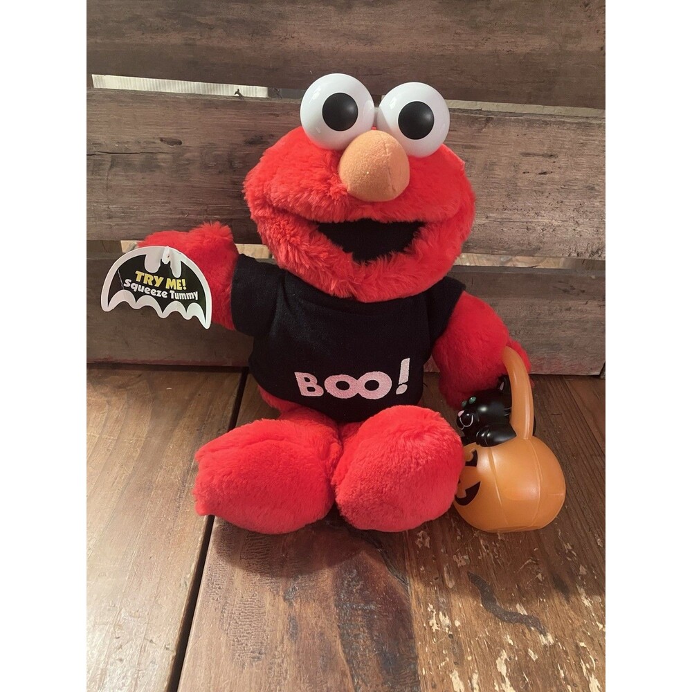 Halloween Elmo 12" Talking Plush w/Pumpkin Black Cat- Boo Shirt Tyco 90s